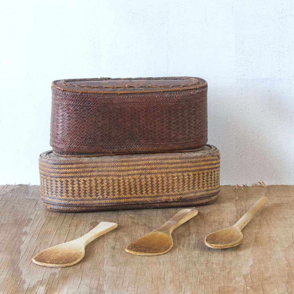 A selection of wooden spoons suitable for Thai cooking